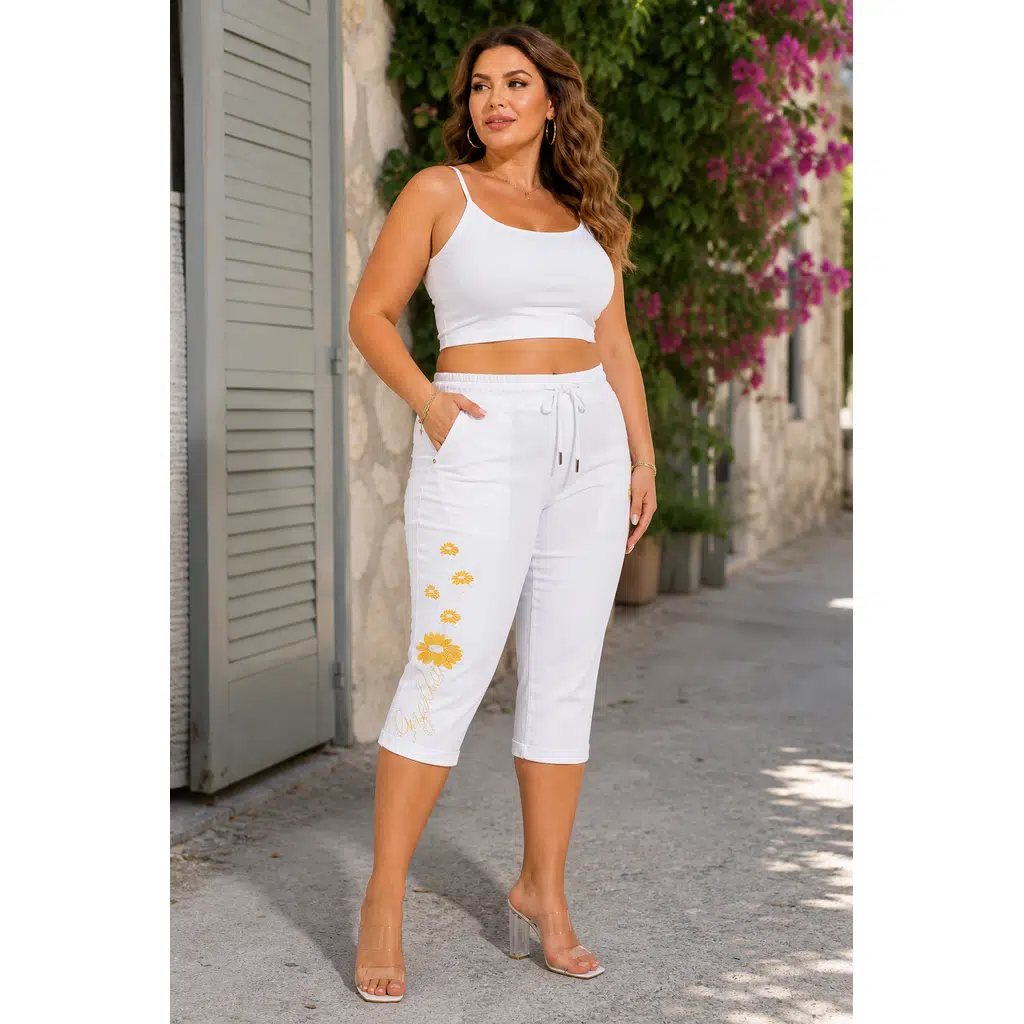 Plus Size Elastic Waist Drawstring Floral Printed Stretch Fabric Knee Length Women Capri MADE IN TURKEY - White