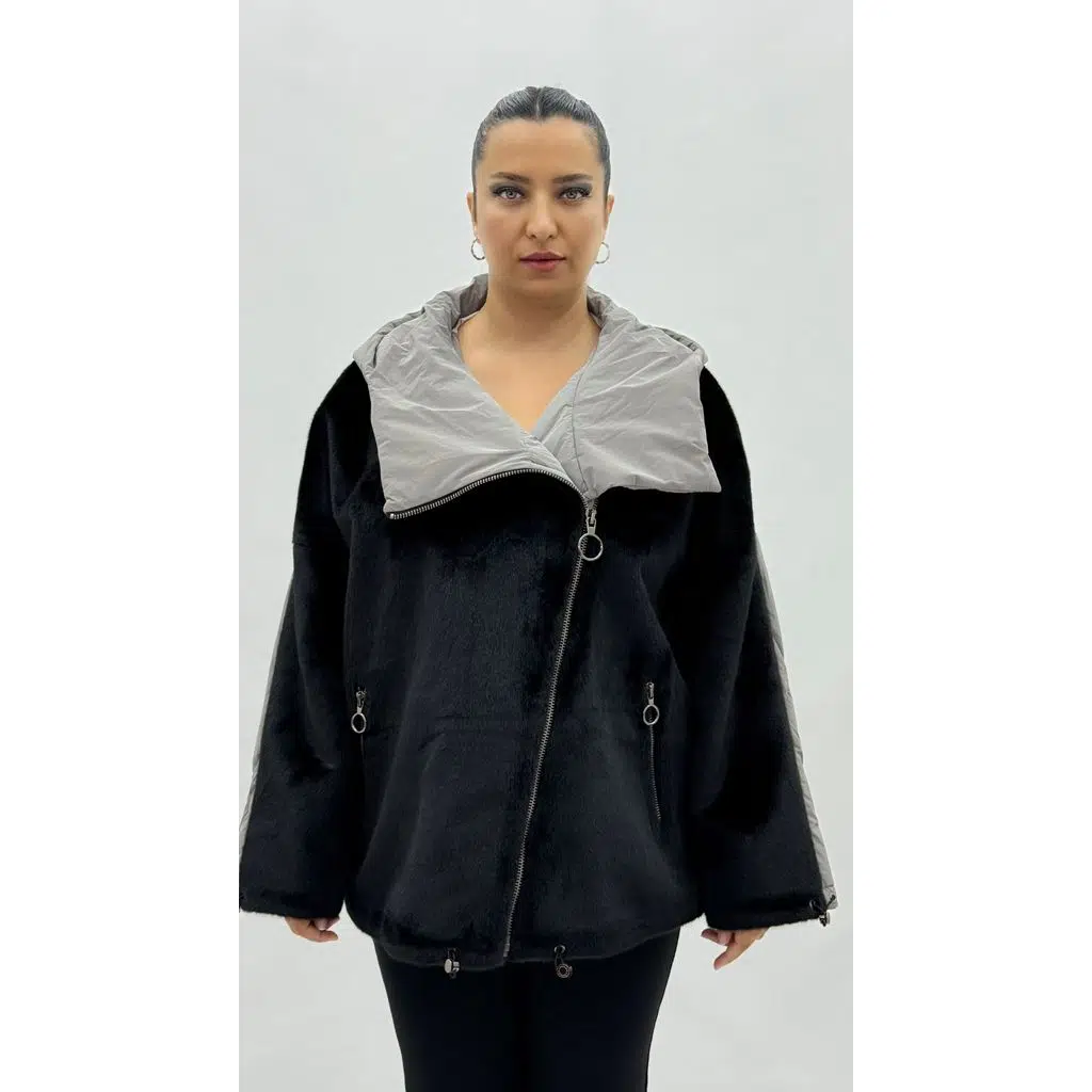 Plus Size Graphic Back Hooded Faux Fur Detail Cross Zip Short Women’s Jacket - Gray